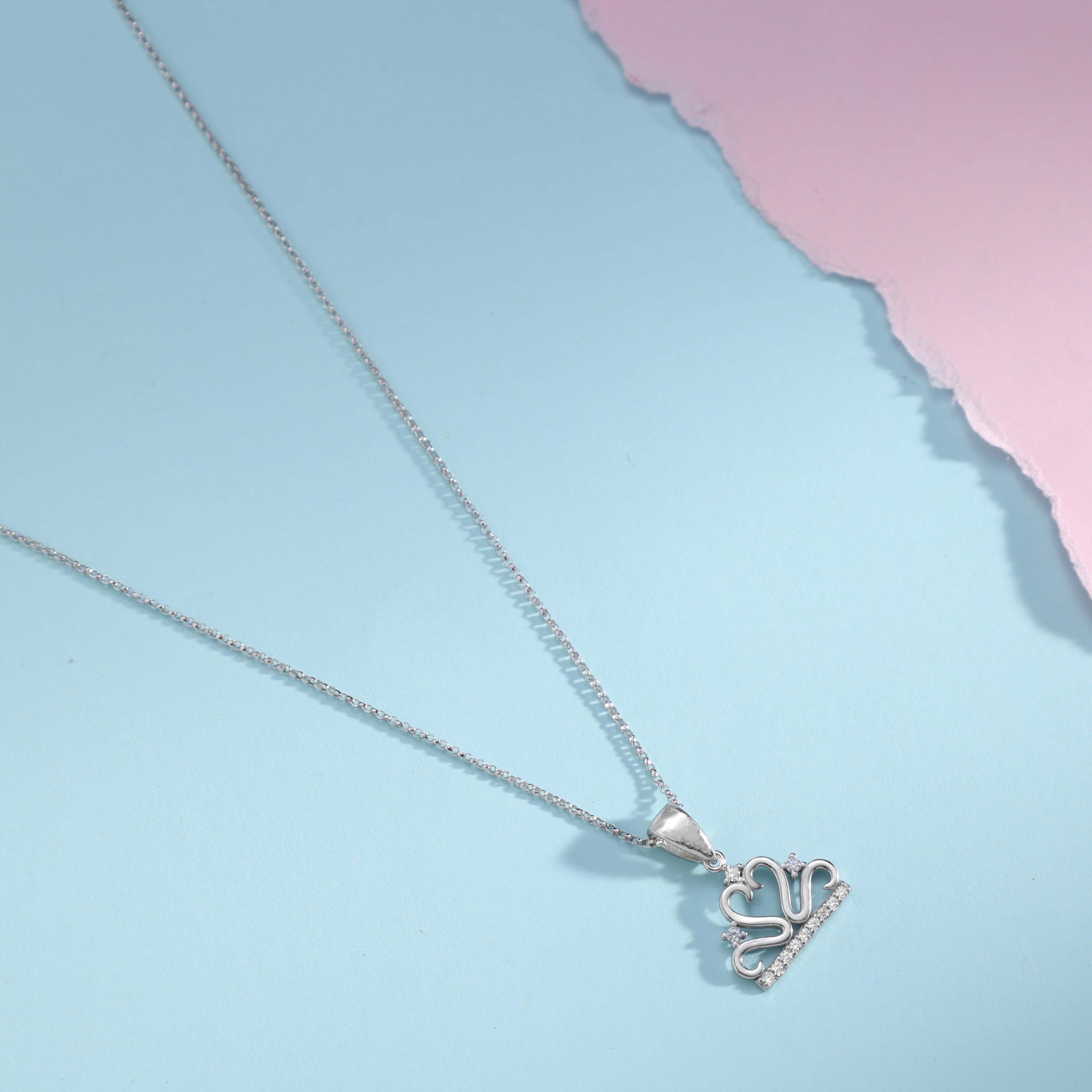 Women's box chain with heart pendant made of 925 Sterling silver