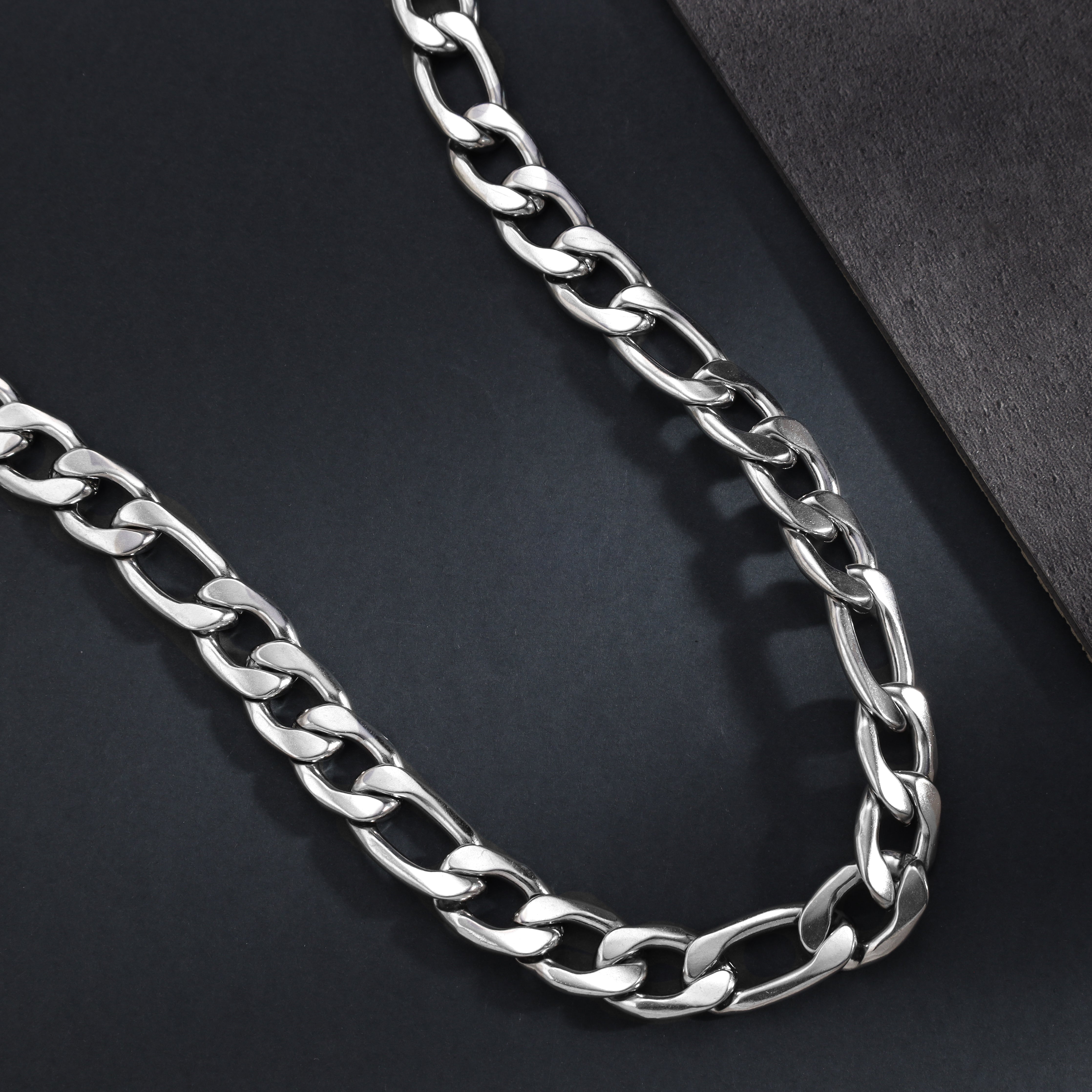 Solid 15mm Figaro chain made of stainless steel