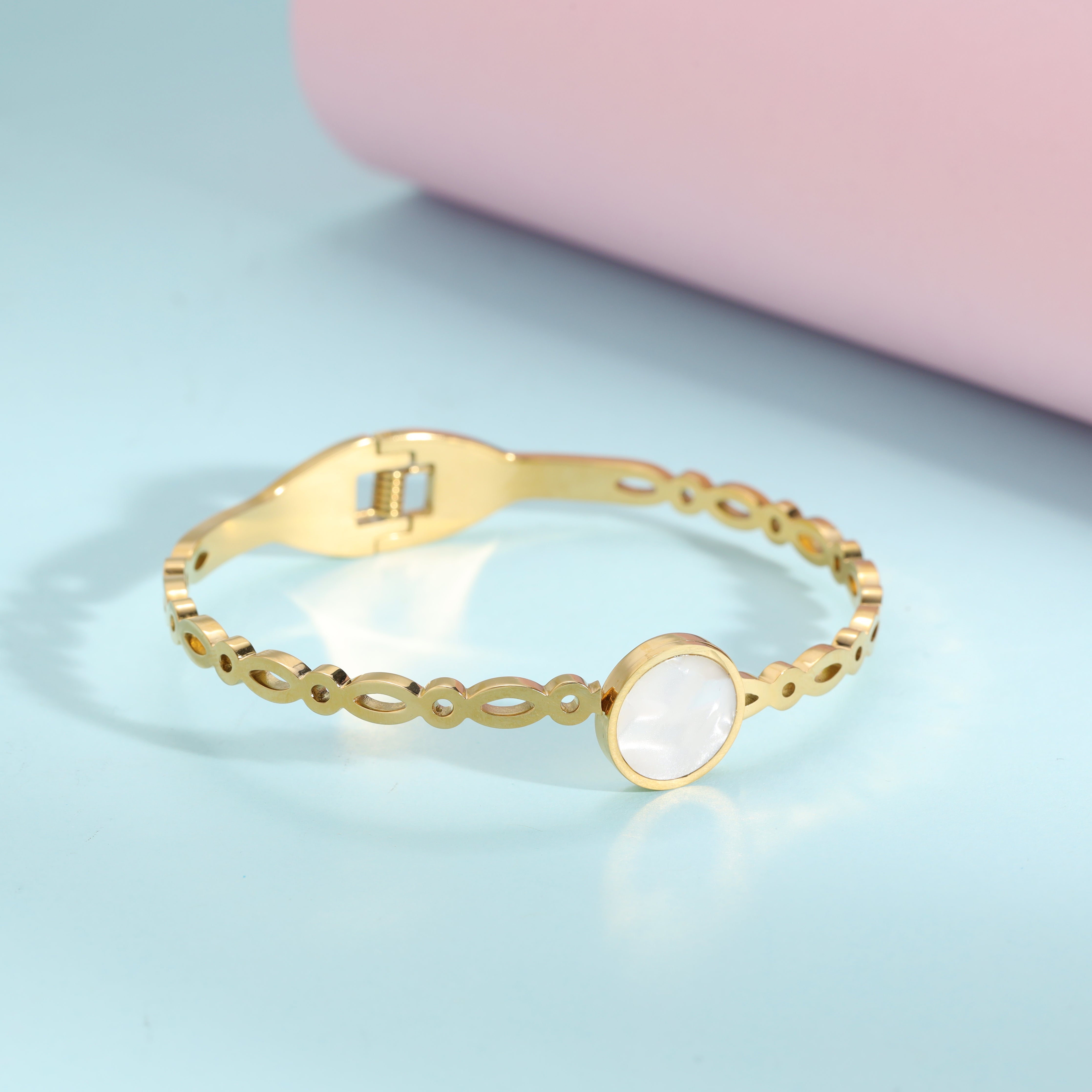 4mm Damen Armreifen Armband aus Edelstahl 18K Vergoldet - Taipan Schmuck