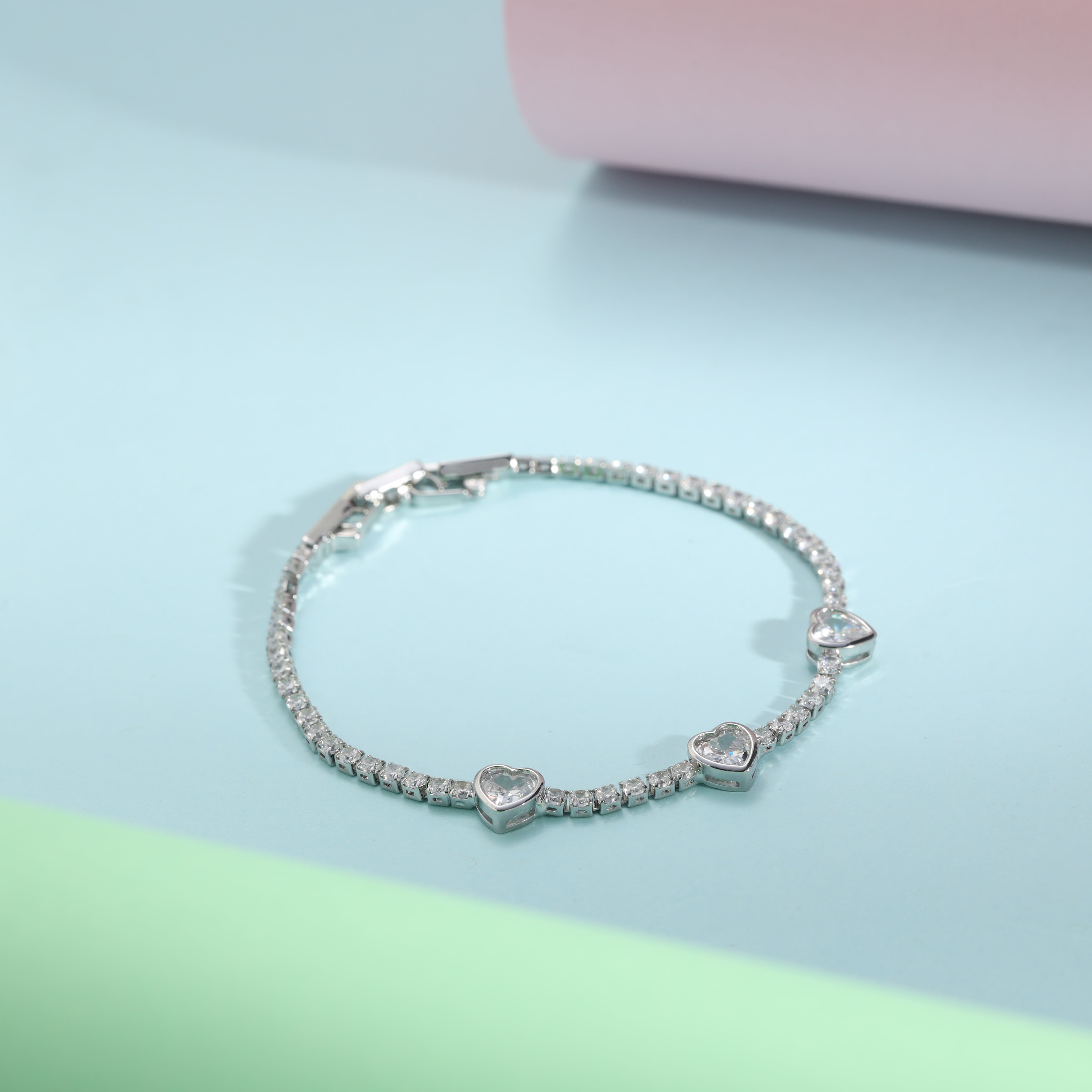 Damen Tennis Chain Iced out stil Armband 2mm aus Edelstahl - Taipan Schmuck