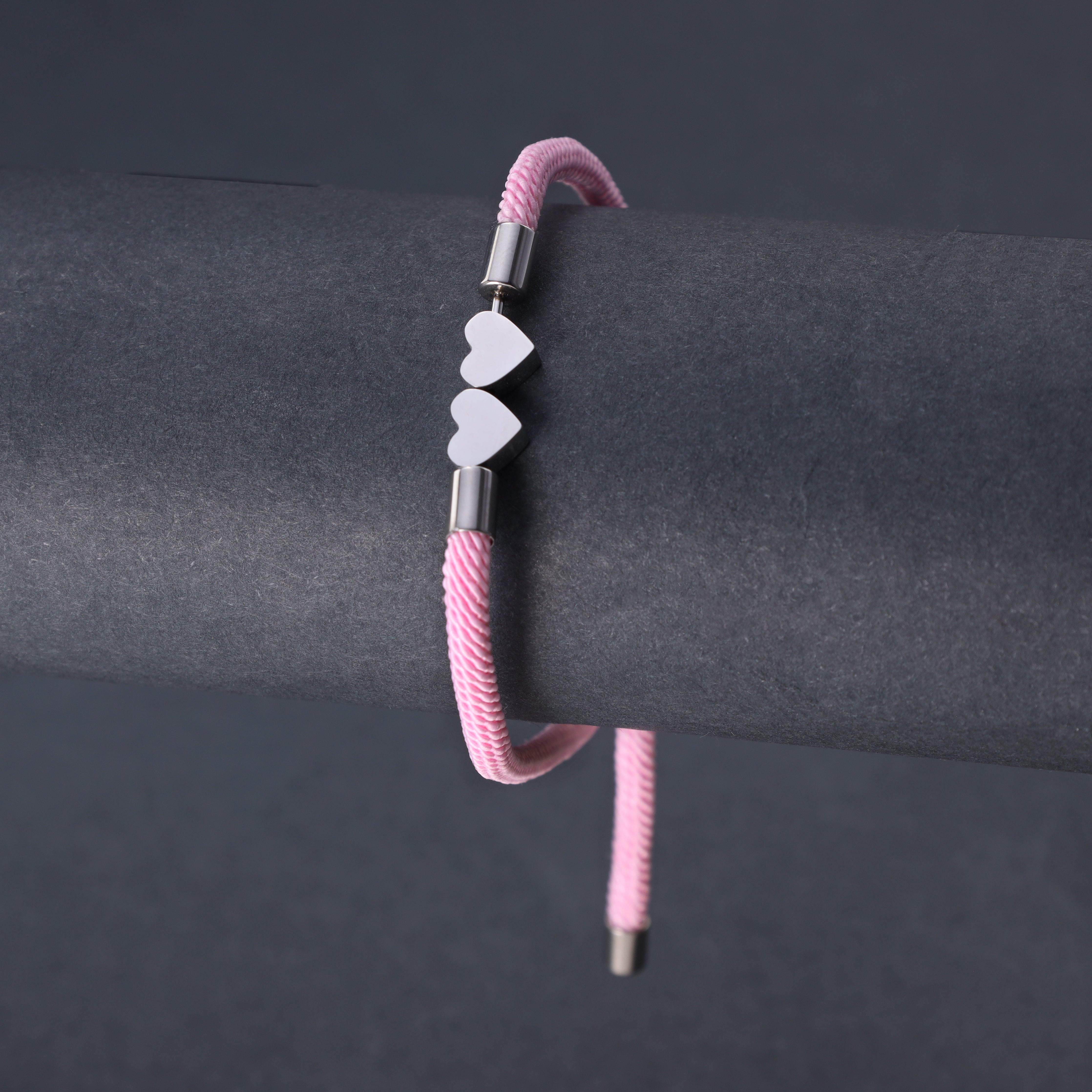 Armband pink mit Herz Motiv aus Edelstahl