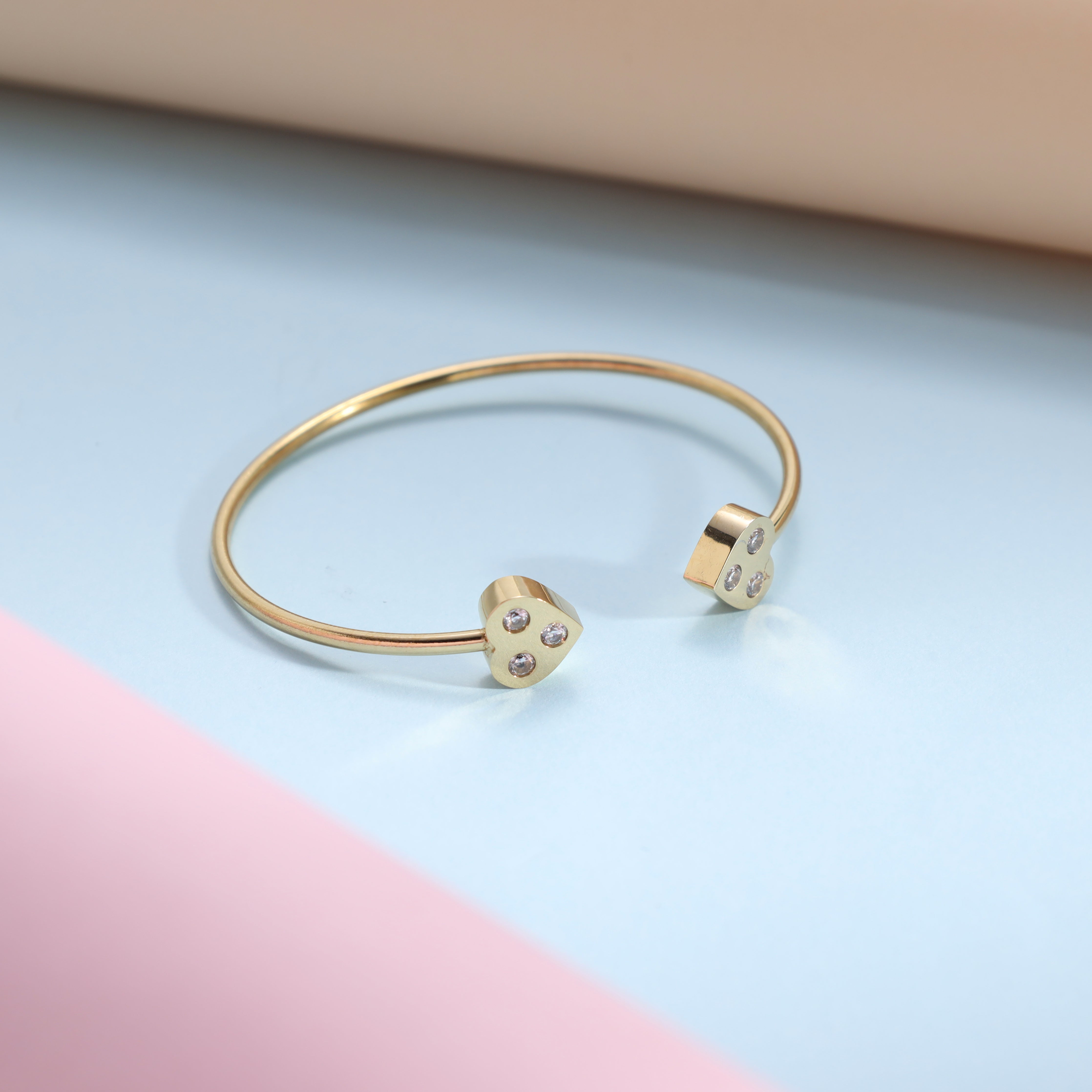 Armreifen armband mit hertz aus Edelstahl 18K Vergoldet - Taipan Schmuck