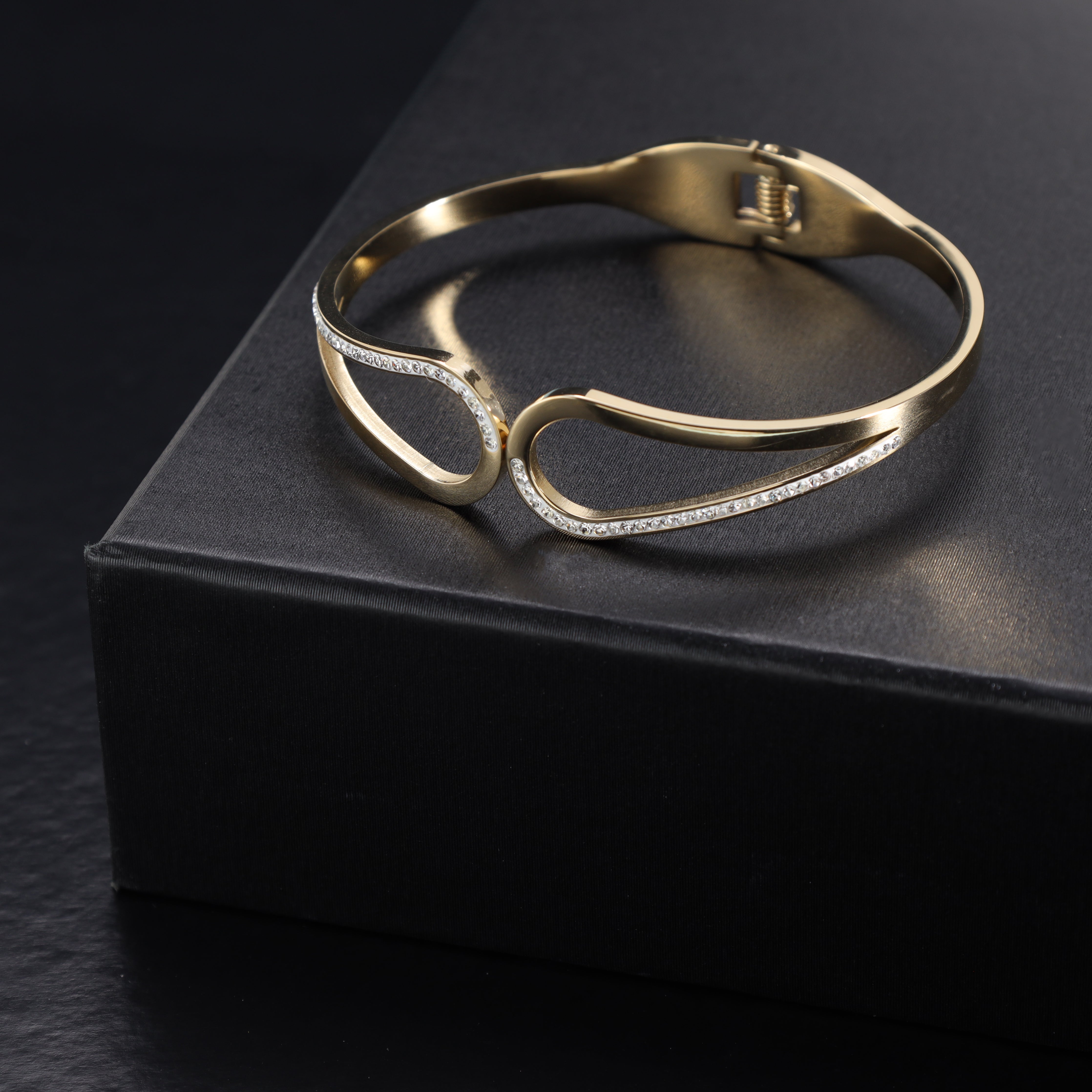 Armreifen armband aus Edelstahl 18K Vergoldet - Taipan Schmuck