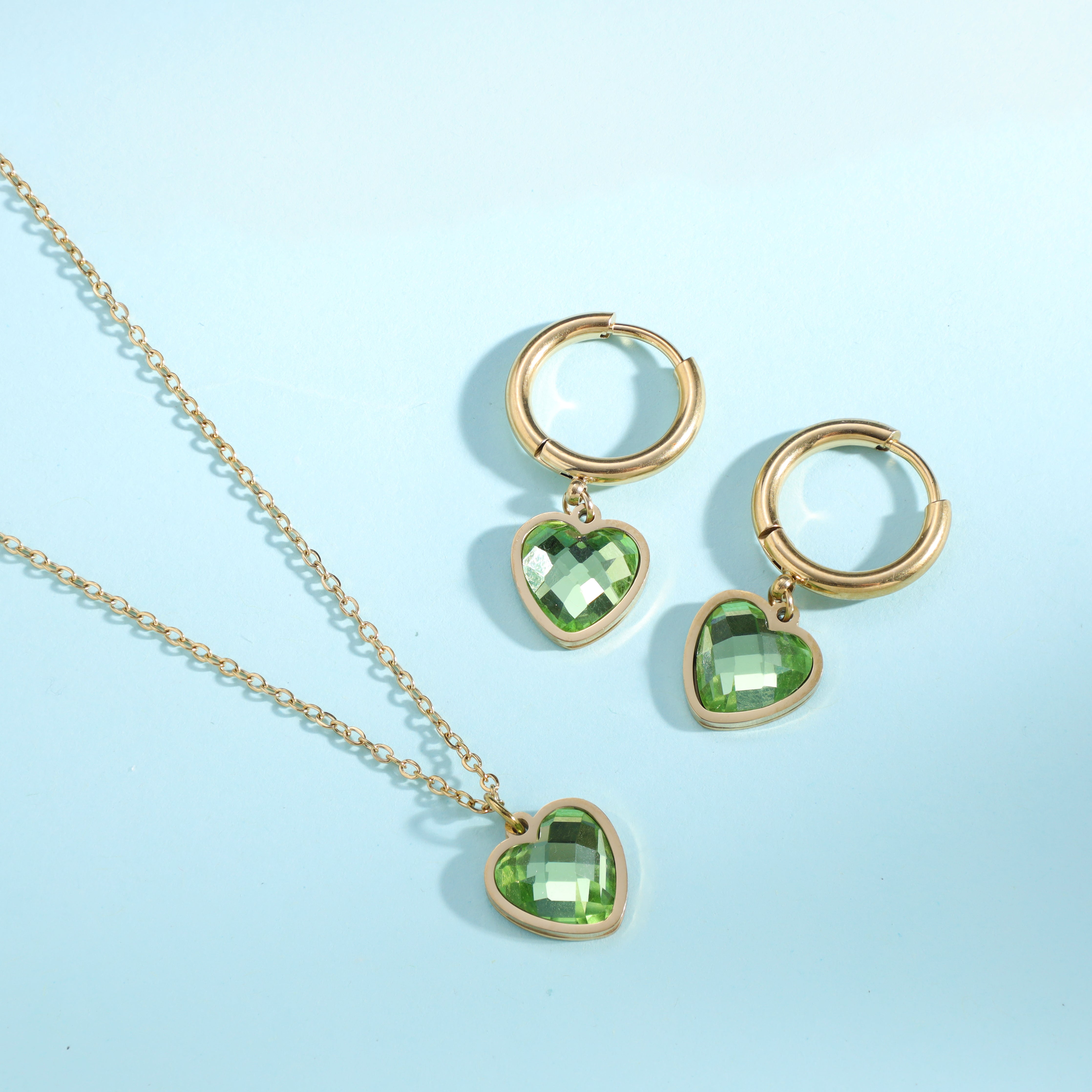 Damen Set Hertz Halskette and ohrringe aus Edelstahl 18K Vergoldet - Taipan Schmuck