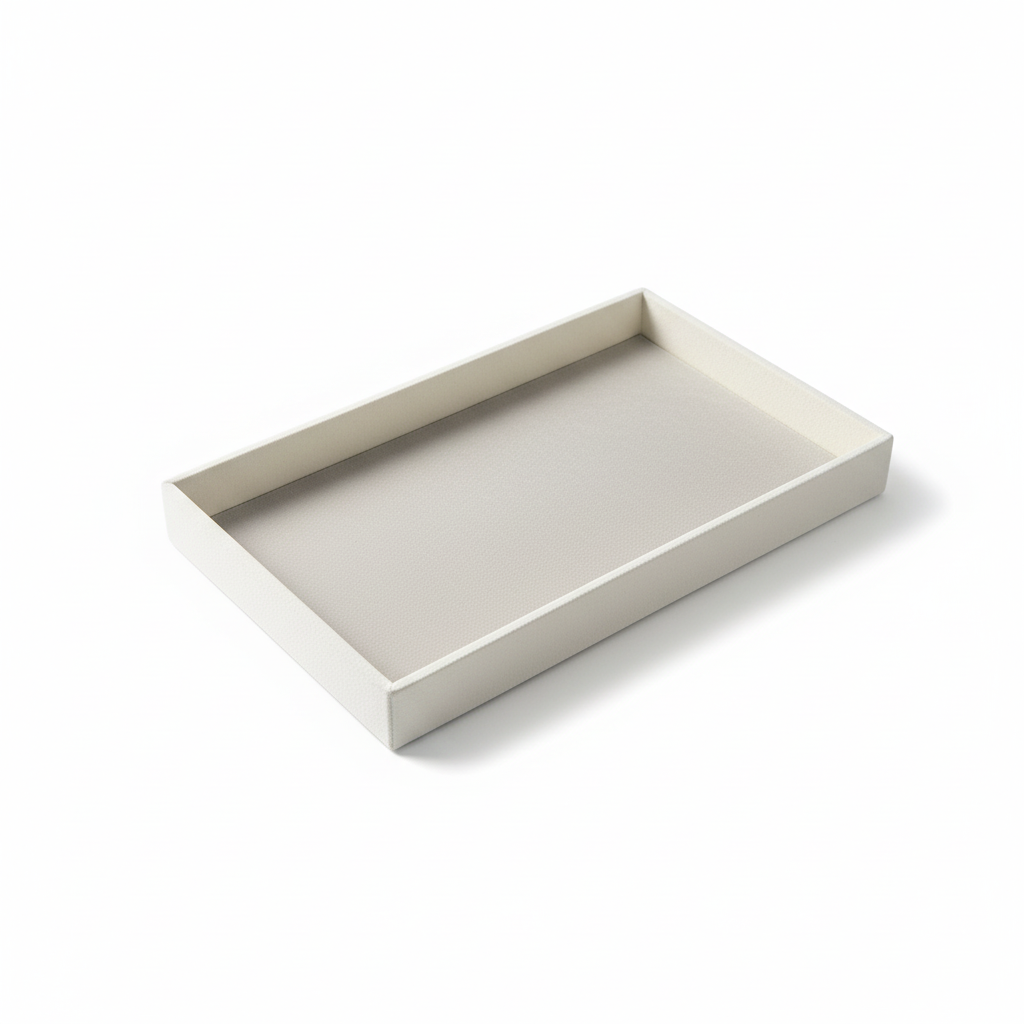 Seitliche Draufsicht - Weißes Schmucktablett