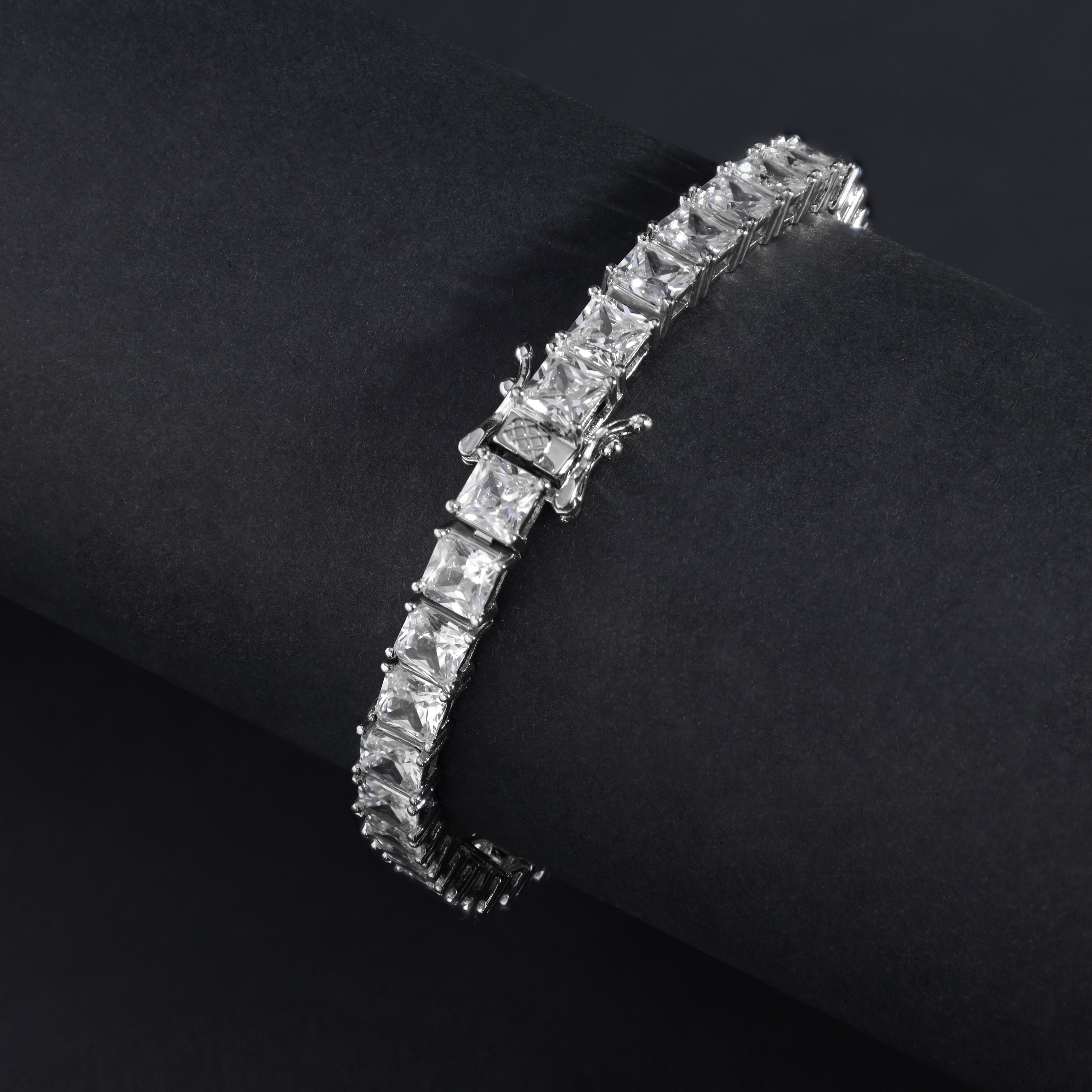 Iced Out Tennis chain bracelet Armband 21cm lang 6mm breit aus 925 Sterlingsilber (B390) - Taipan Schmuck