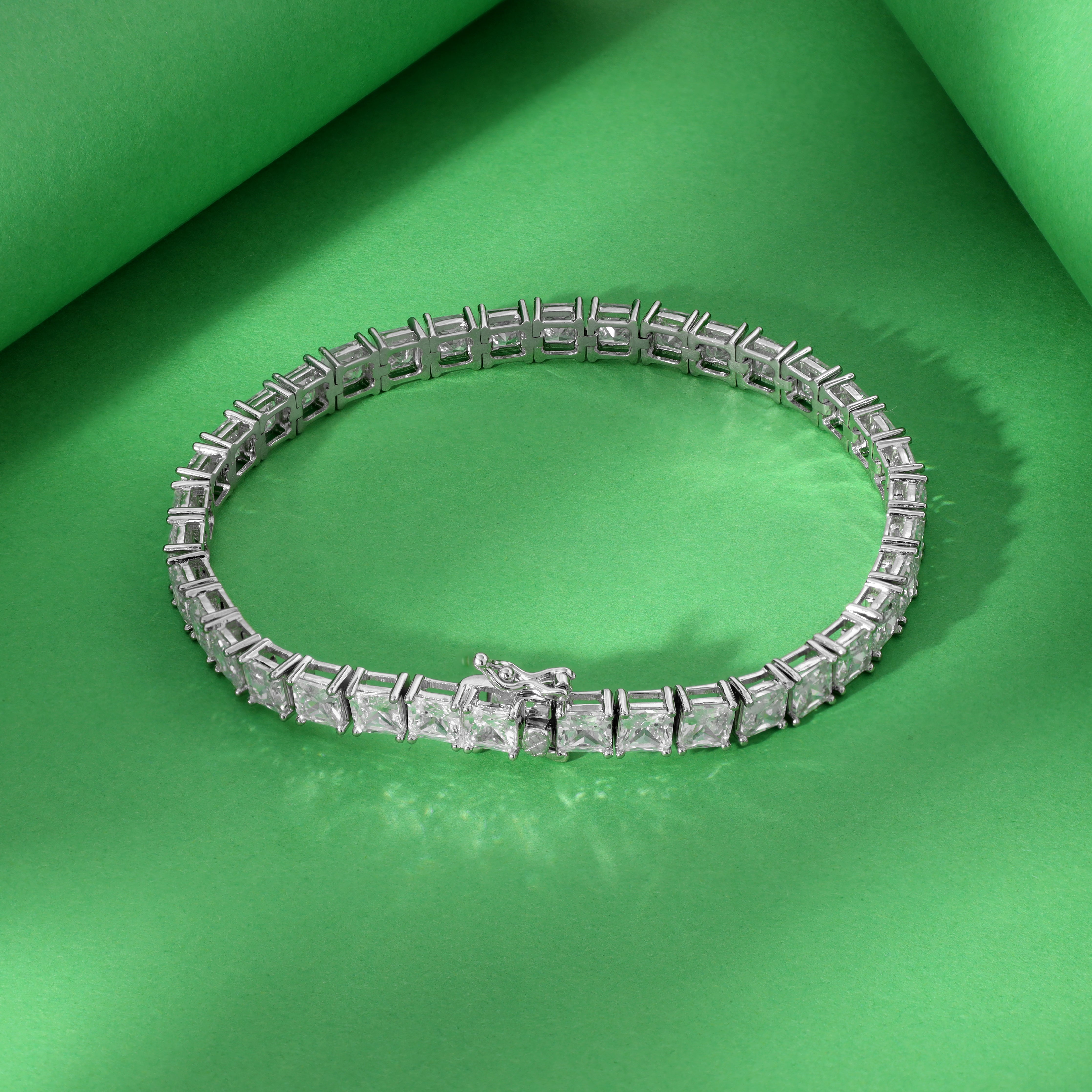 Iced Out Tennis chain bracelet Armband 21cm lang 6mm breit aus 925 Sterlingsilber (B390) - Taipan Schmuck