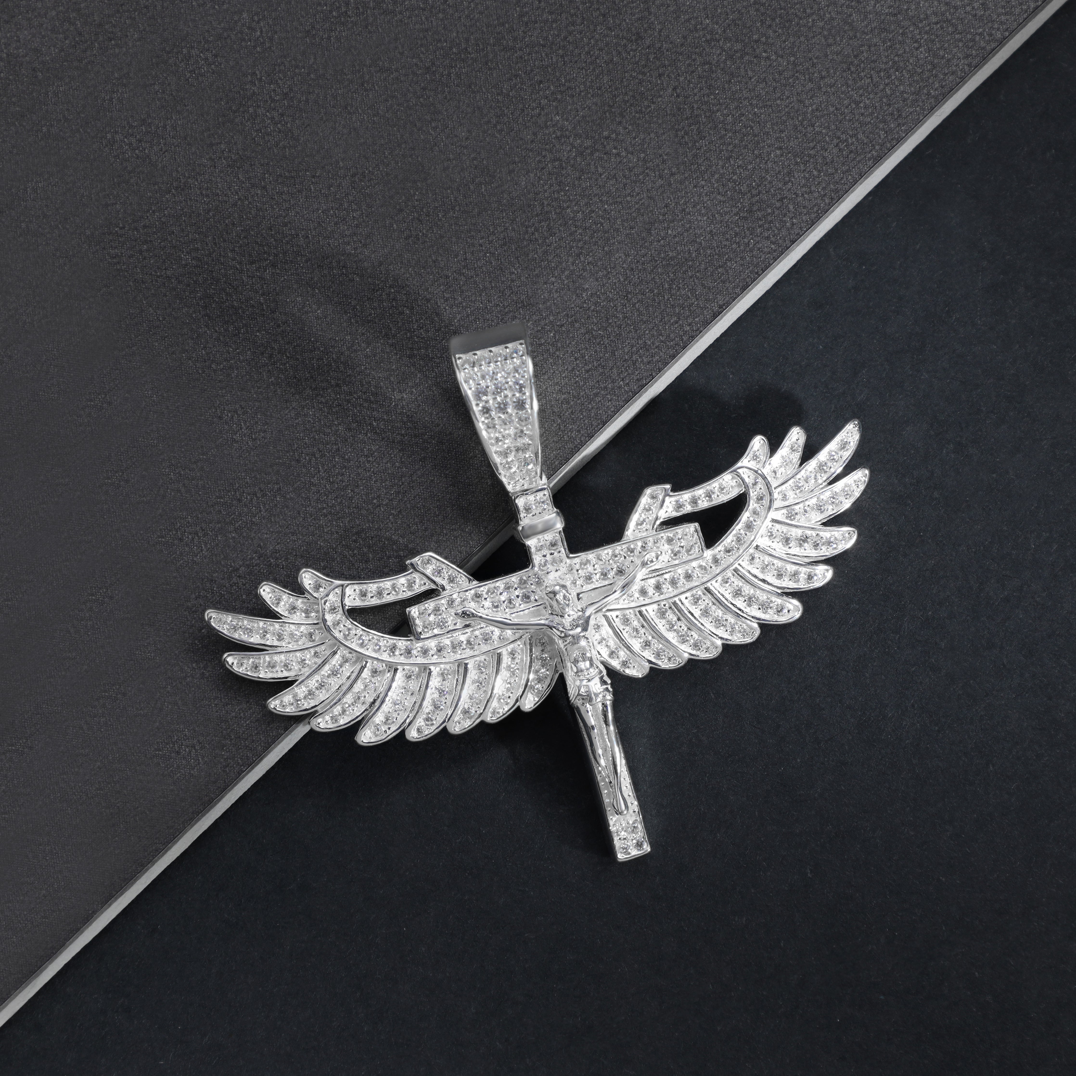 Iced Out Stil Kreuz mit Wings Anhänger aus 925 Sterlingsilber (PE327) - Taipan Schmuck