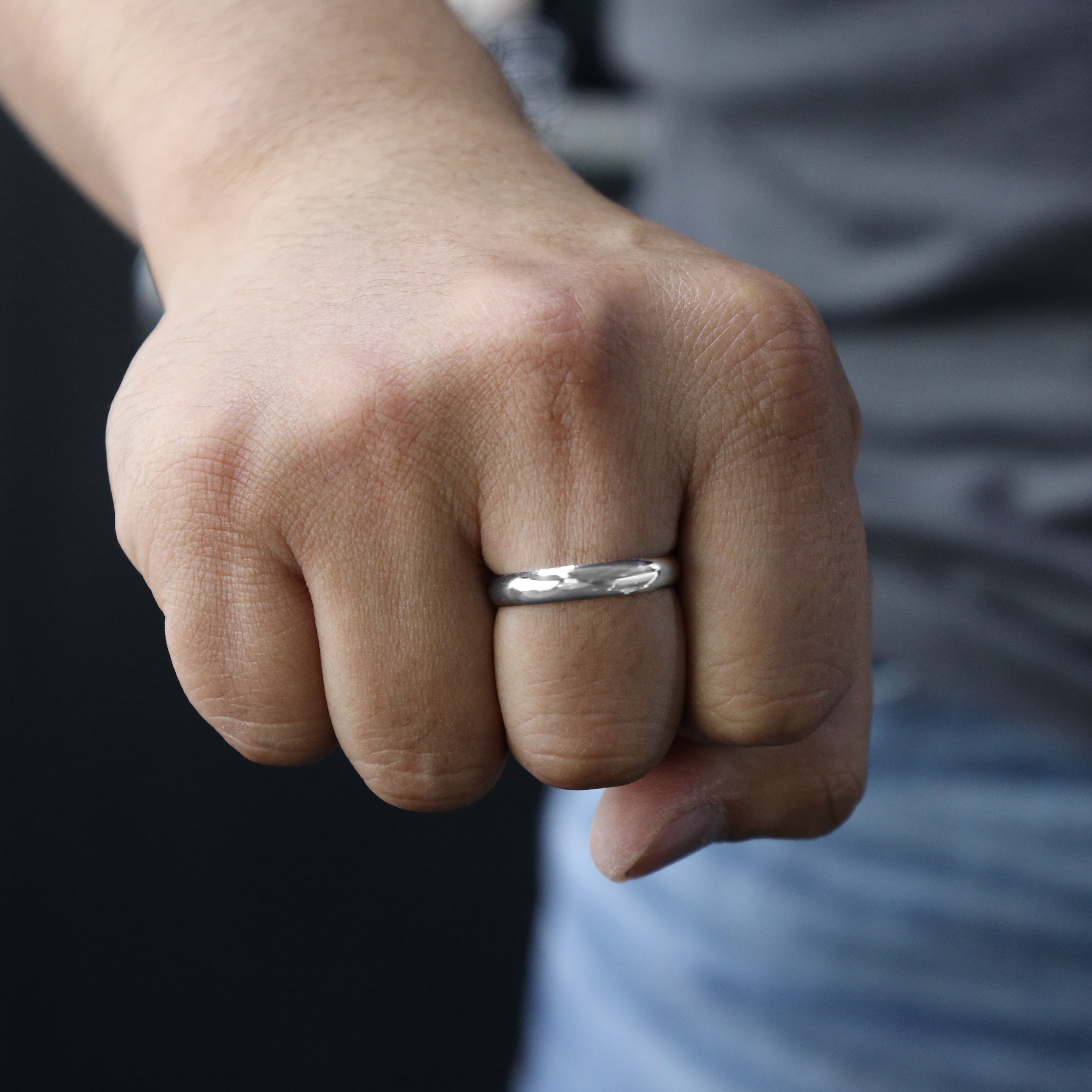 Simple silver ring made of 925 sterling silver